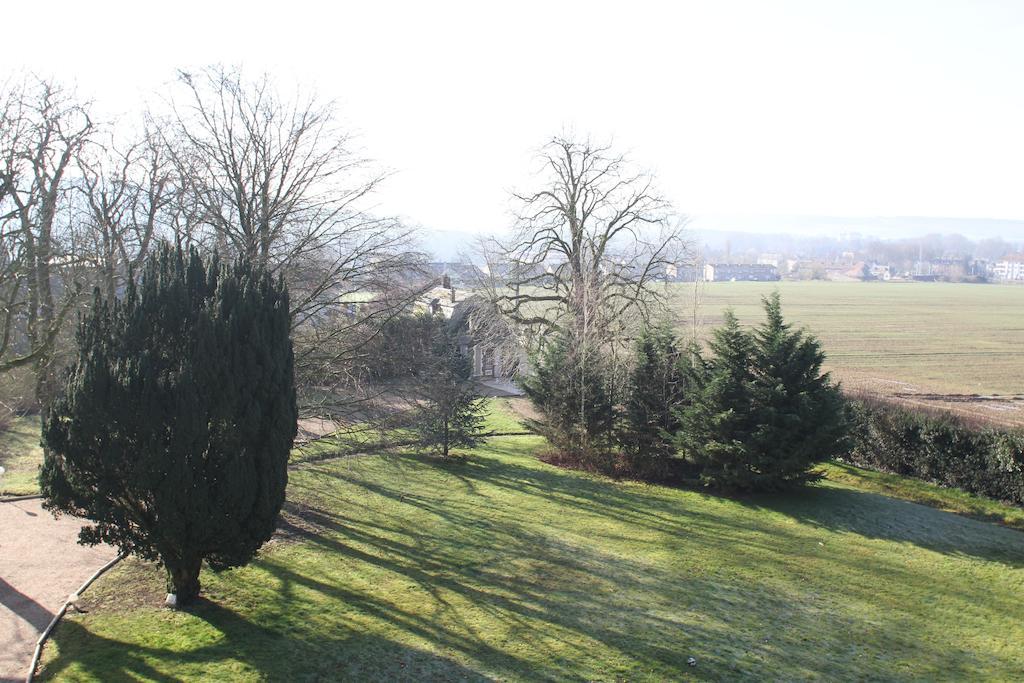 Trie-Château Chateau De La Folie الغرفة الصورة