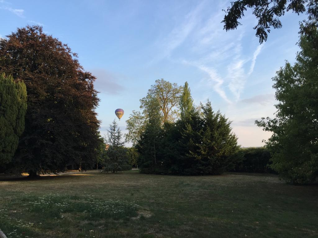 Trie-Château Chateau De La Folie المظهر الخارجي الصورة
